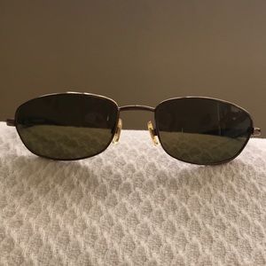 Pre-owned unisex sunglasses